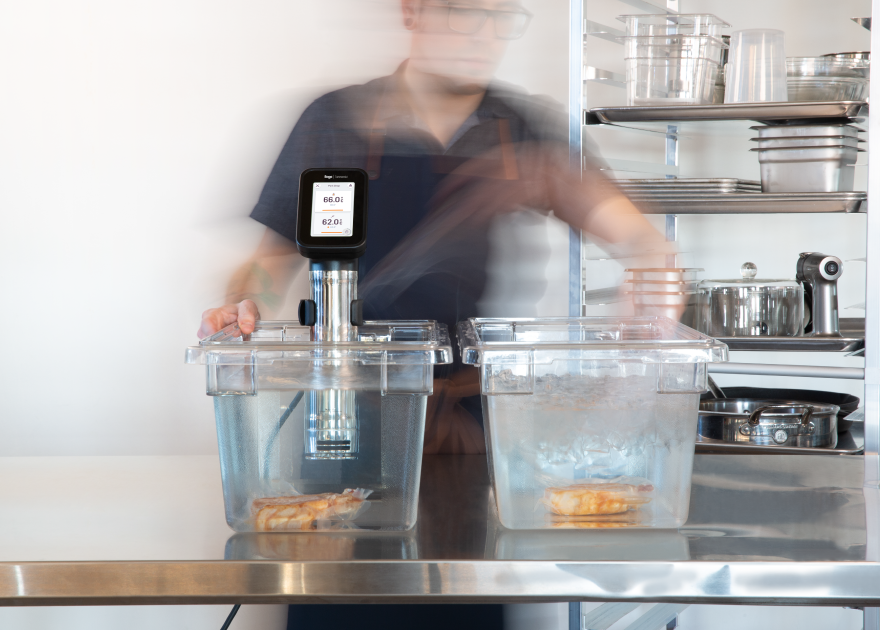 Gentleman analysing sous vide
