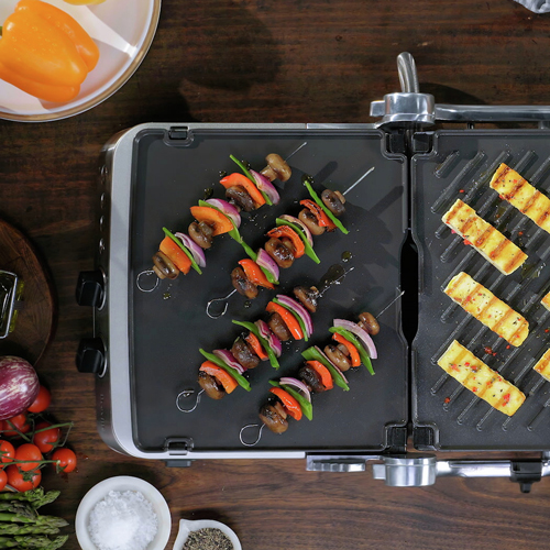 the BBQ & Press™ Grill in Brushed Stainless Steel REVERSIBLE CERAMIC GRILL AND GRIDDLE PLATES